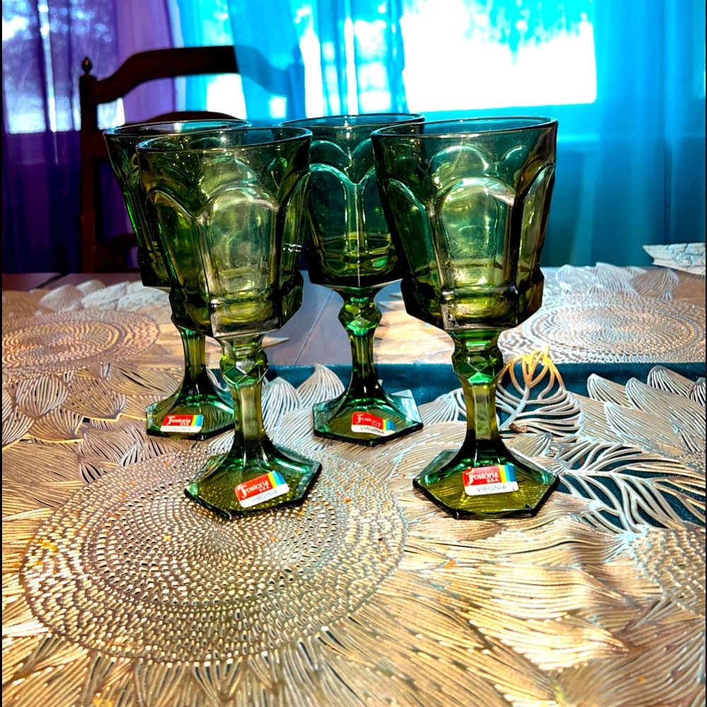Set of 4 Vintage Fostoria Virginia Green Drinking Goblets with stickers